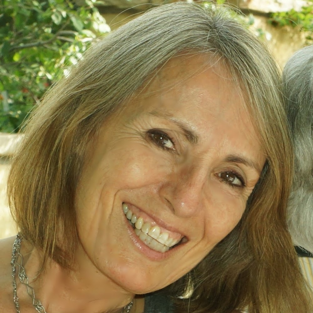 Meet your Posher, Deborah